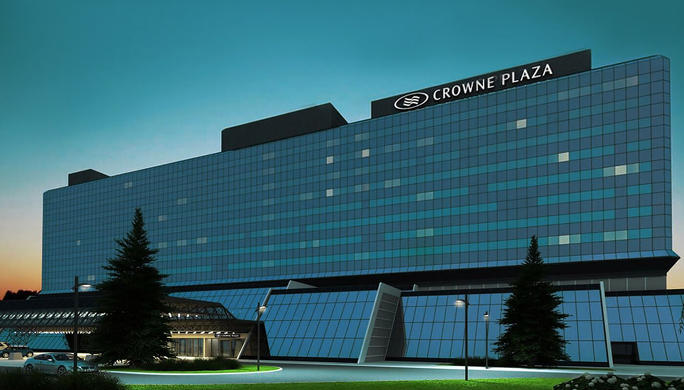 Hotel Crown Plaza